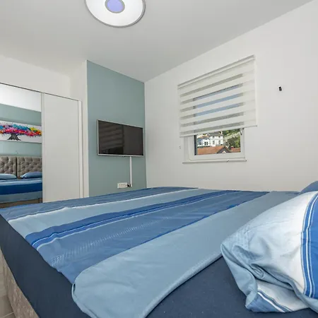 Apartment Lana 5