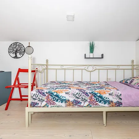 Apartment Lana 5 *